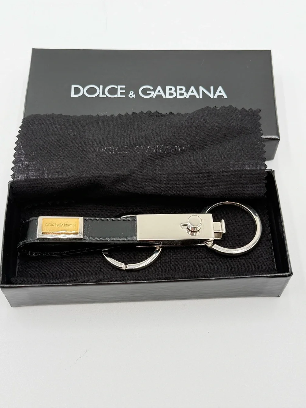 Dolce & Gabbana BP1370 Black Leather Valet Keychain Box Set